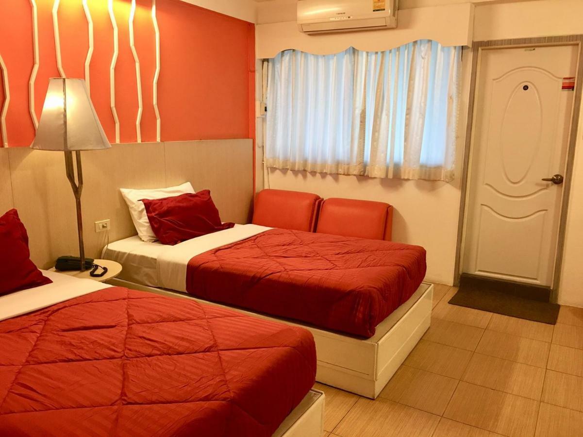 Highway Hotel Chiang Mai Esterno foto
